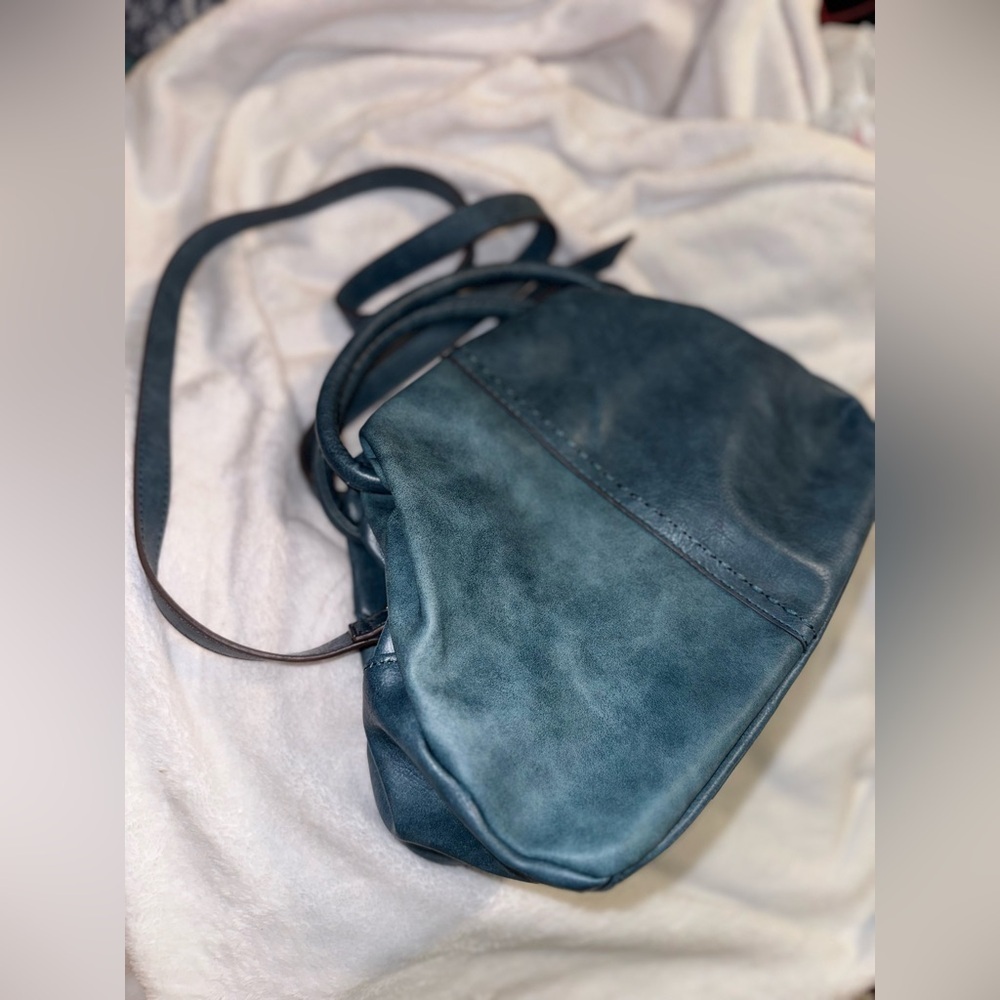 Time and Tru Cross body/handbag. - Picture 8 of 15